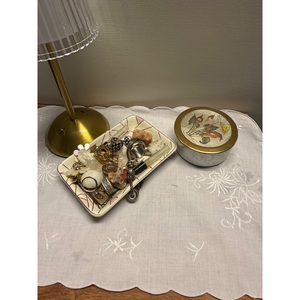 Vintage Chokin Art Ceramic Trinket Box Calla Lily Butterfly Luster Glaze Round - Picture 10 of 12